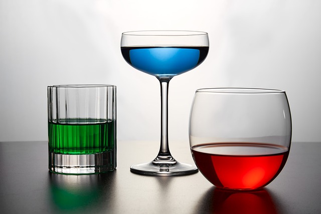 Glass Glasses Drinks Wine Drink  - AlessandroSquassoni / Pixabay